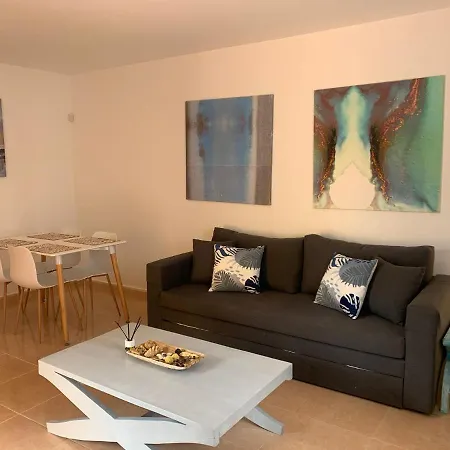 Apartment Remarkable 1-Bed Apartment In Corralejo Corralejo